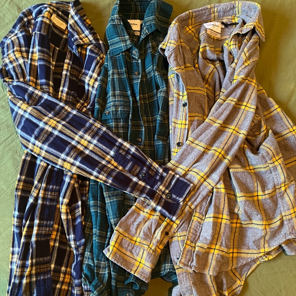 Bundle of 3 Large Flannels